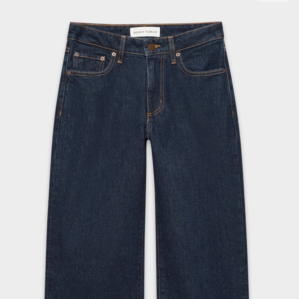Aritzia Denim Forum Lana Curve Fit Mid Wise jeans